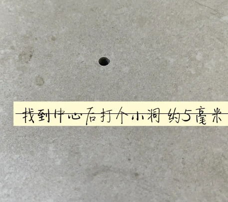 宁都瓷砖空鼓维修公司专业解答在瓷砖铺贴过程中，如果砂料搅拌不均匀，将会带来以下问题